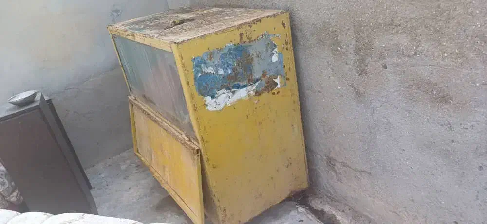 دکه|فروشگاه و مغازه|بندر گناوه, |دیوار