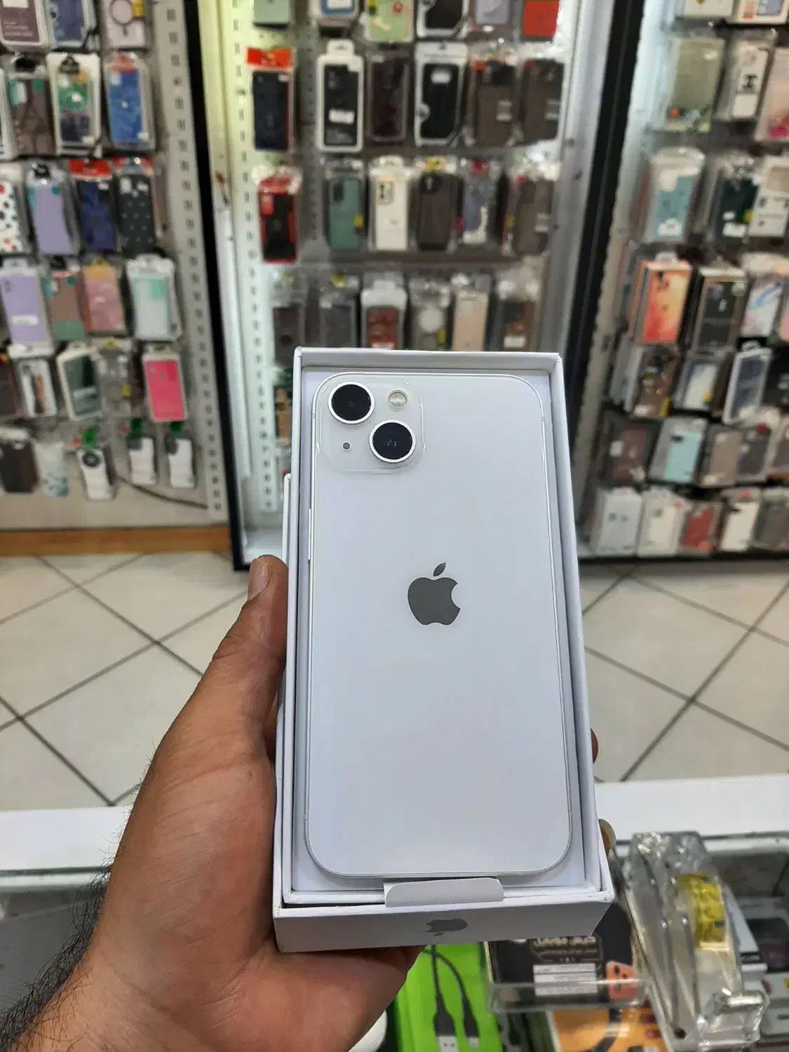 گیگابایت iPhone 13 128 GB|موبایل|کیش, |دیوار