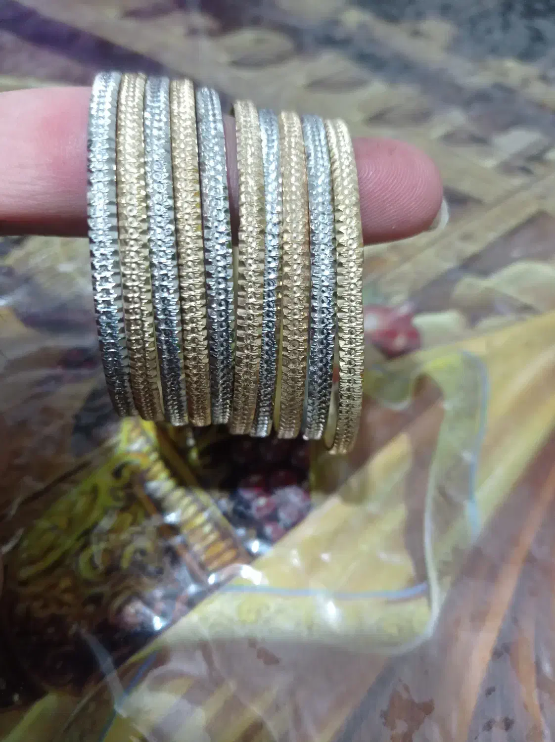 النگو بدلیجات|بدلیجات|فرمهین, |دیوار