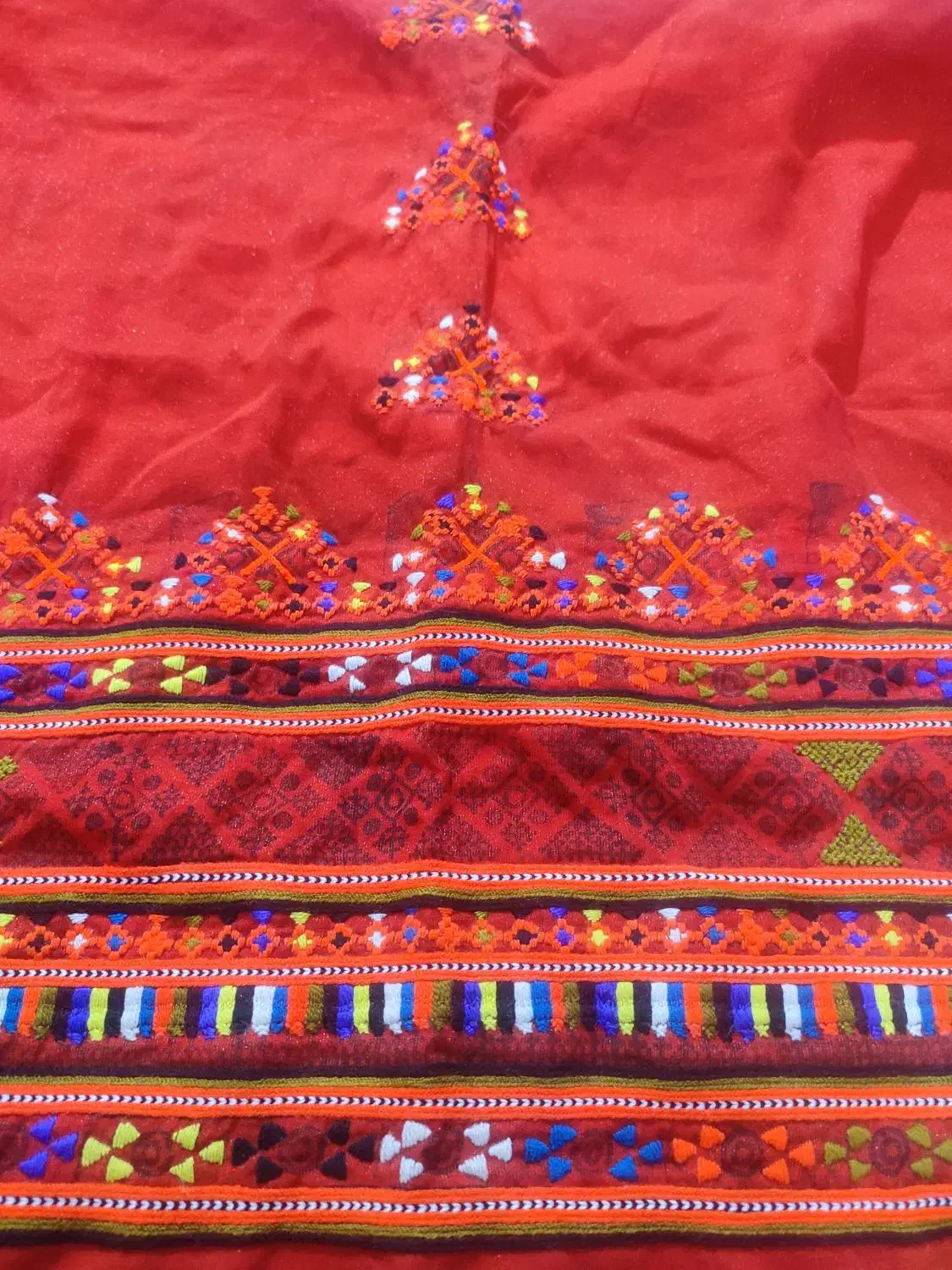 لباس بلوچی|لباس|چابهار, |دیوار