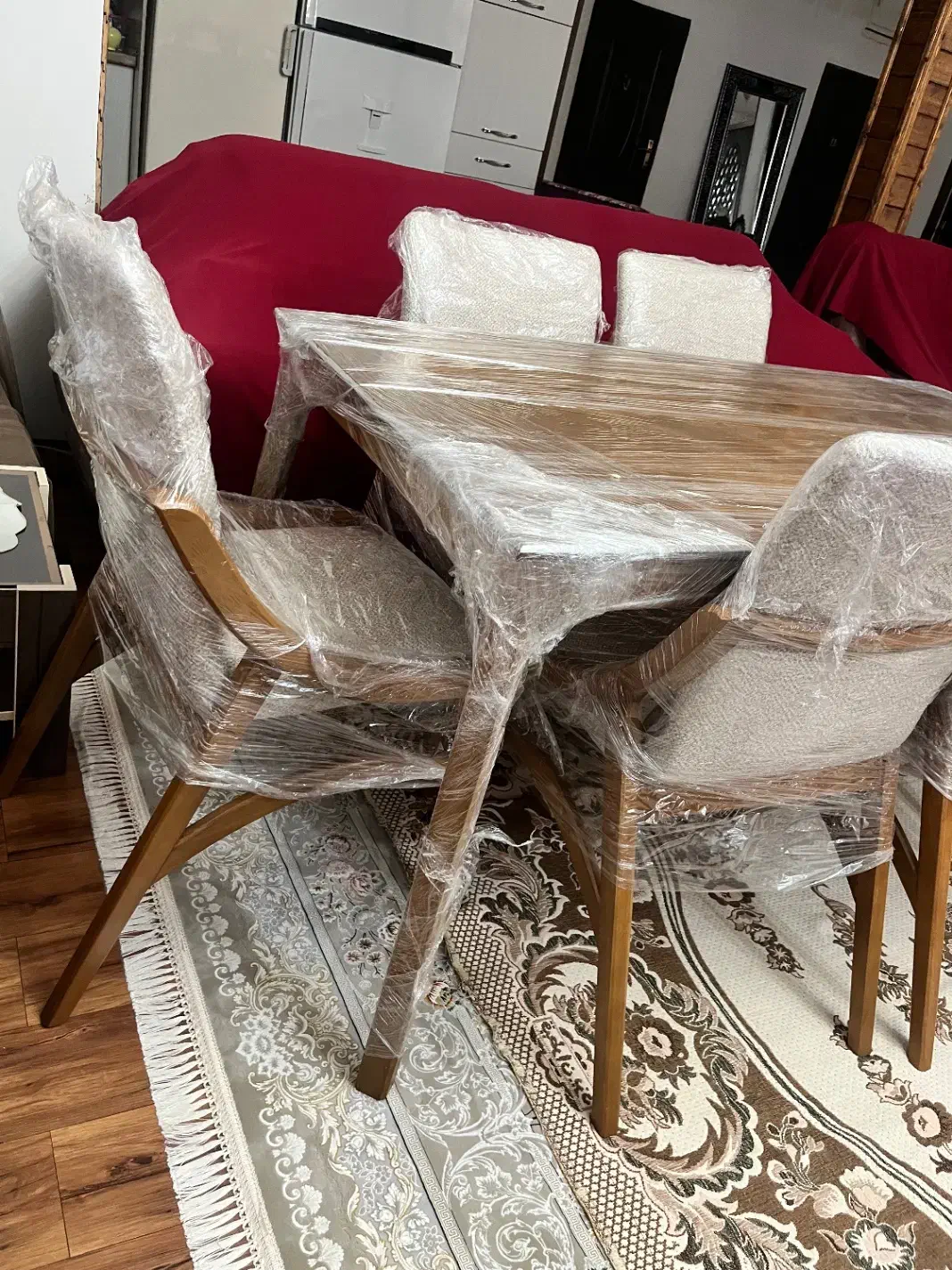 میز ناهارخوری نو|میز و صندلی غذاخوری|قائم‌شهر, |دیوار