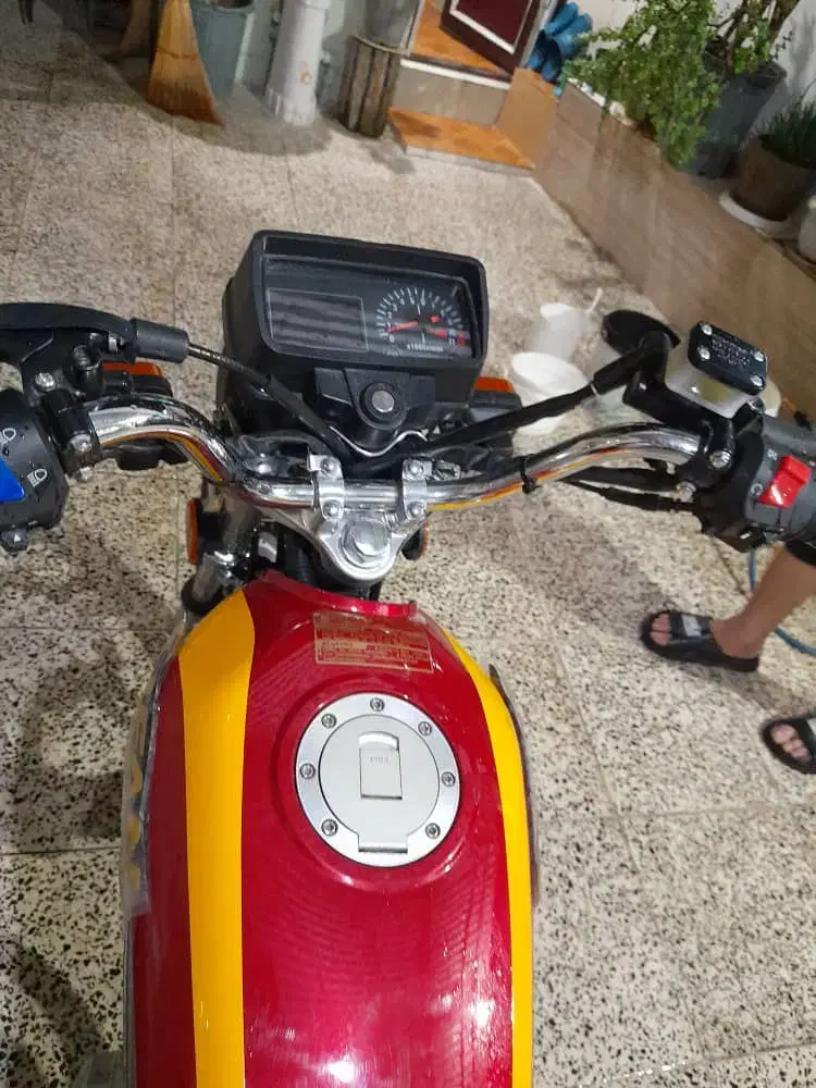 موتور ۲۰۰لیفان ۱۴۰۳|موتورسیکلت|بابل, |دیوار