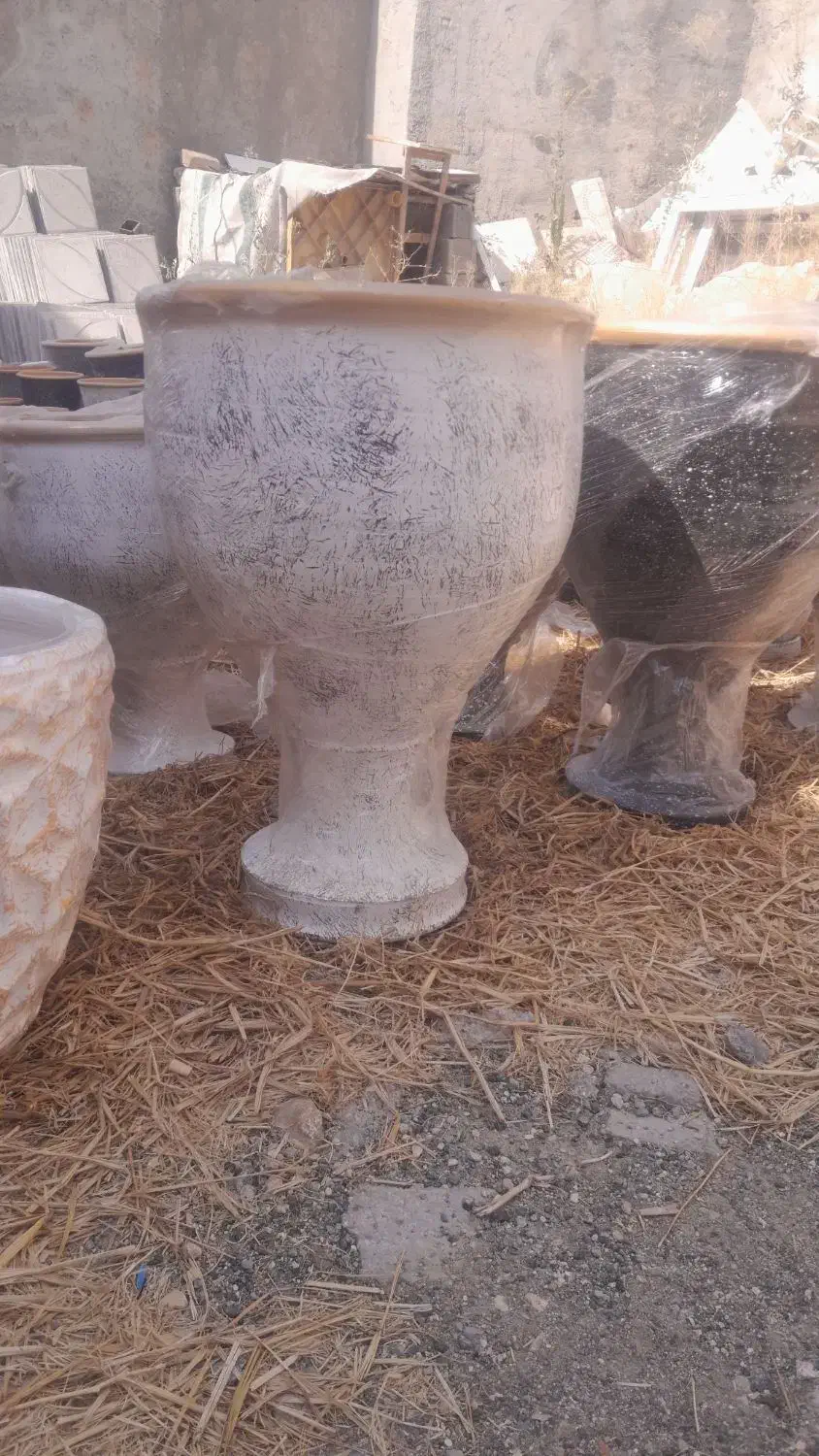 گلدان سفال سرامیکی خاک کود حیدری|گل و گیاه طبیعی|اسلامآباد غرب, |دیوار