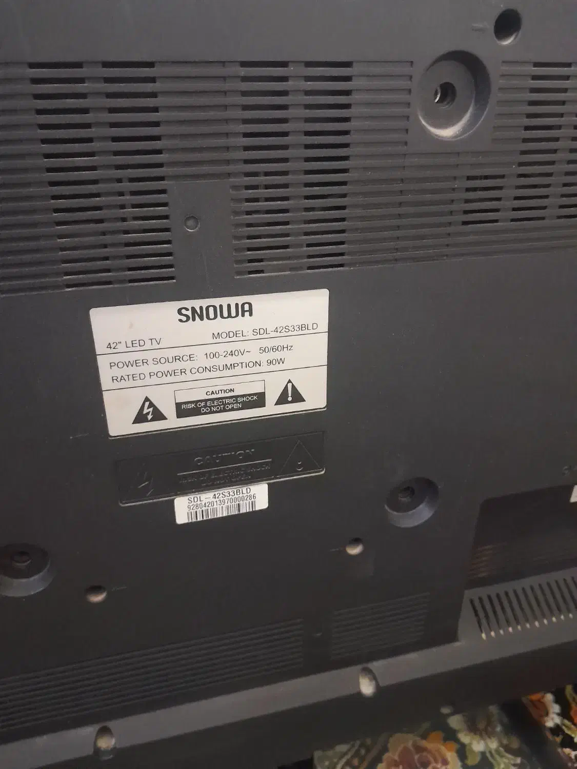 تلویزیون اسنوا ۴۲ اینج|تلویزیون و پروژکتور|قم, چهل درخت|دیوار