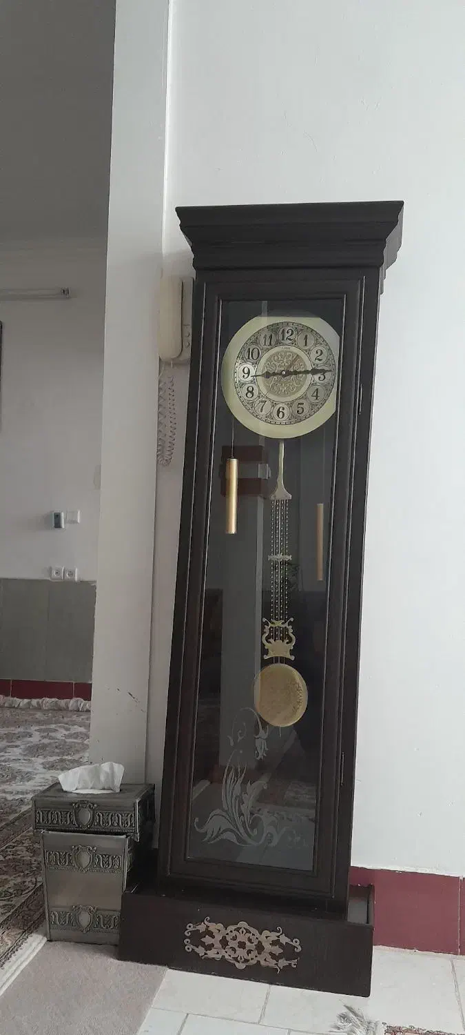 جاکفشی و ساعت ایستاده|جاکفشی، کمد، دراور|کاشمر, |دیوار