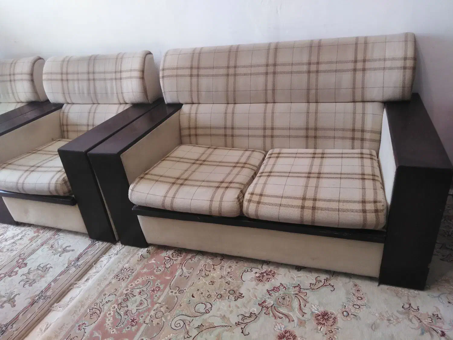 وسایل منزل،مبل 8 نفره، میز نهارخوری،میز وسط،تستر|مبلمان خانگی و میز عسلی|شیراز, شیشهگری|دیوار