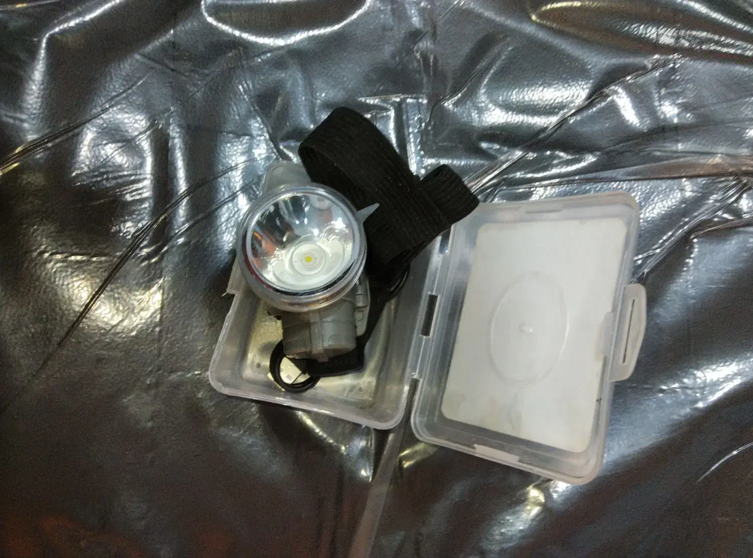 نور افکن|لامپ و چراغ|بجنورد, |دیوار