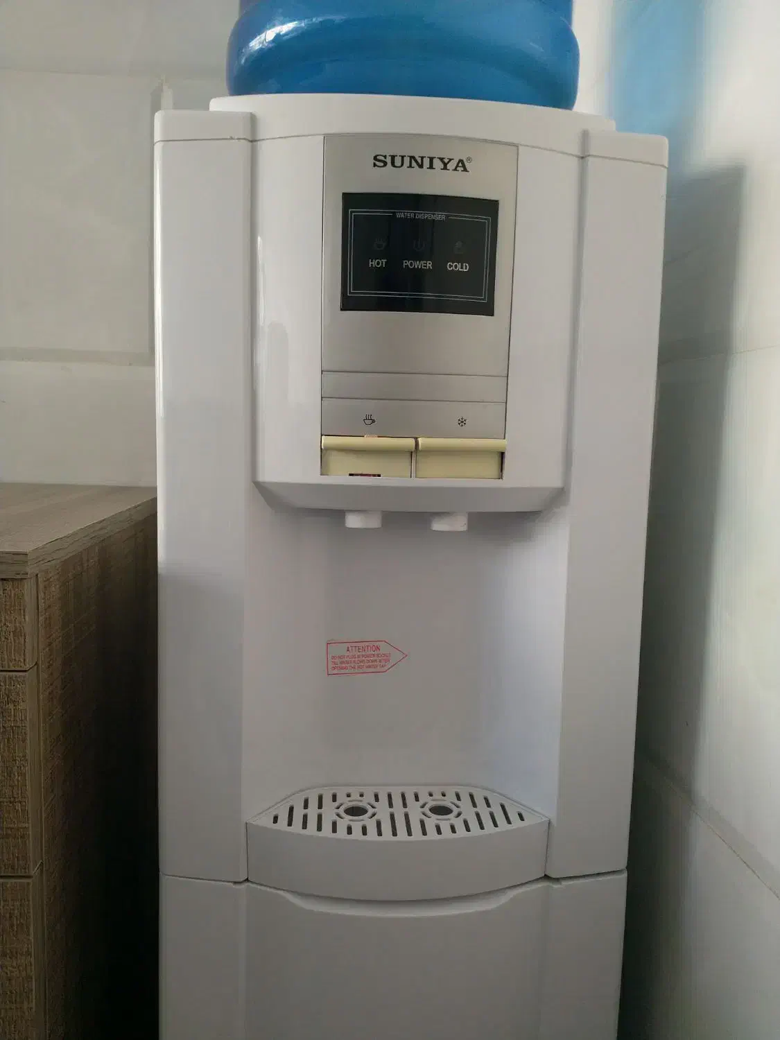 آبسردکن آب سرد و آب جوش|آبسردکن و تصفیه آب|سنندج, |دیوار