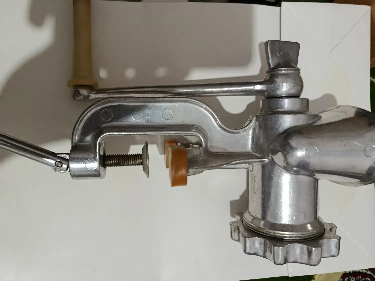 چرخ گوشت قدیمی انتیک|خردکن، آسیاب، غذاساز|خوی, |دیوار