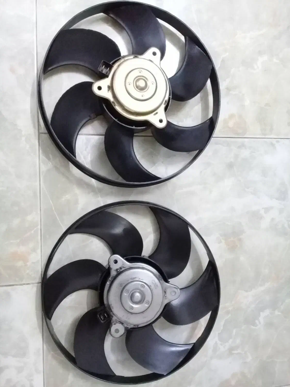 یک جفت فن و دزدگیر|قطعات یدکی و لوازم جانبی|مشهد, ادیب نیشابوری (شهرک غرب)|دیوار