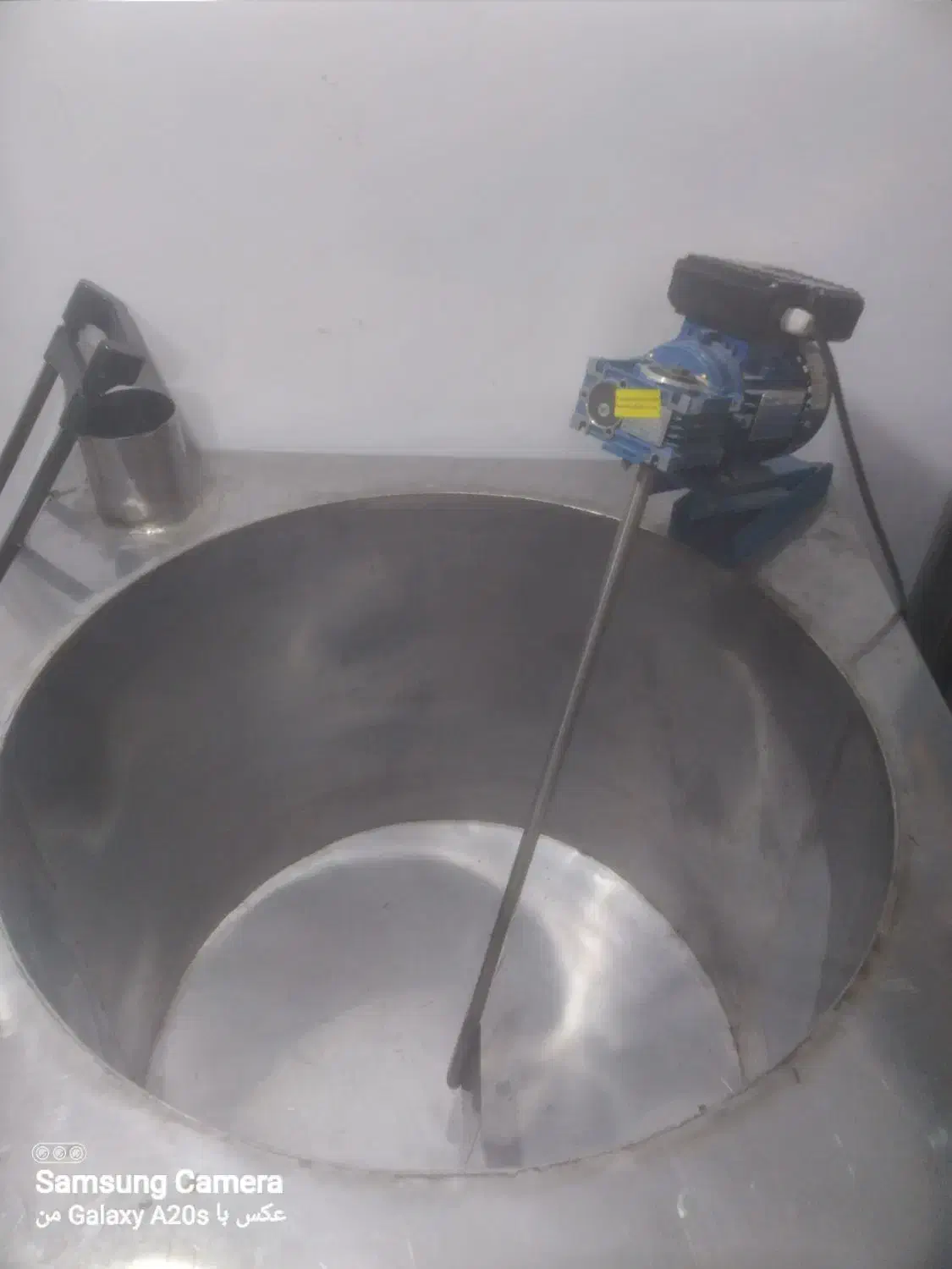 پاتیل شیر داغ کن|ماشینآلات صنعتی|اندیشه, اندیشه فاز ۱|دیوار