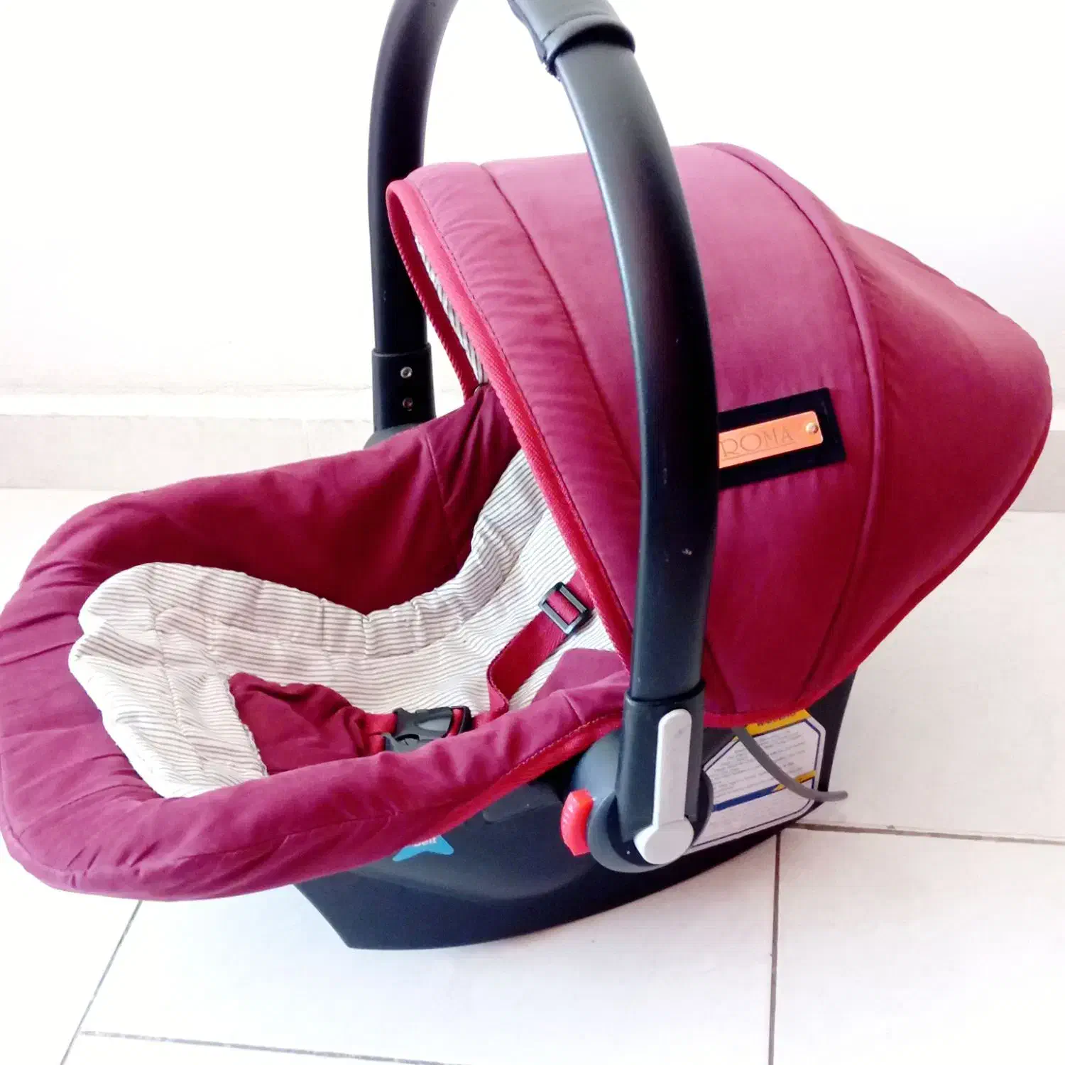 کریر Roma|کالسکه و لوازم جانبی|سهند, |دیوار