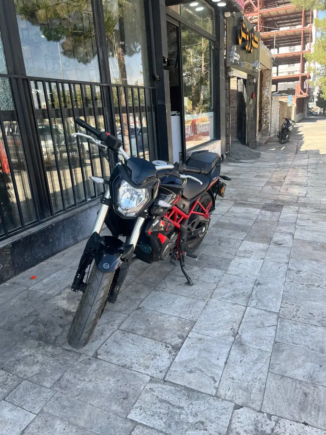 بنلی ۲۵۰ تک|موتورسیکلت|بیرجند, |دیوار