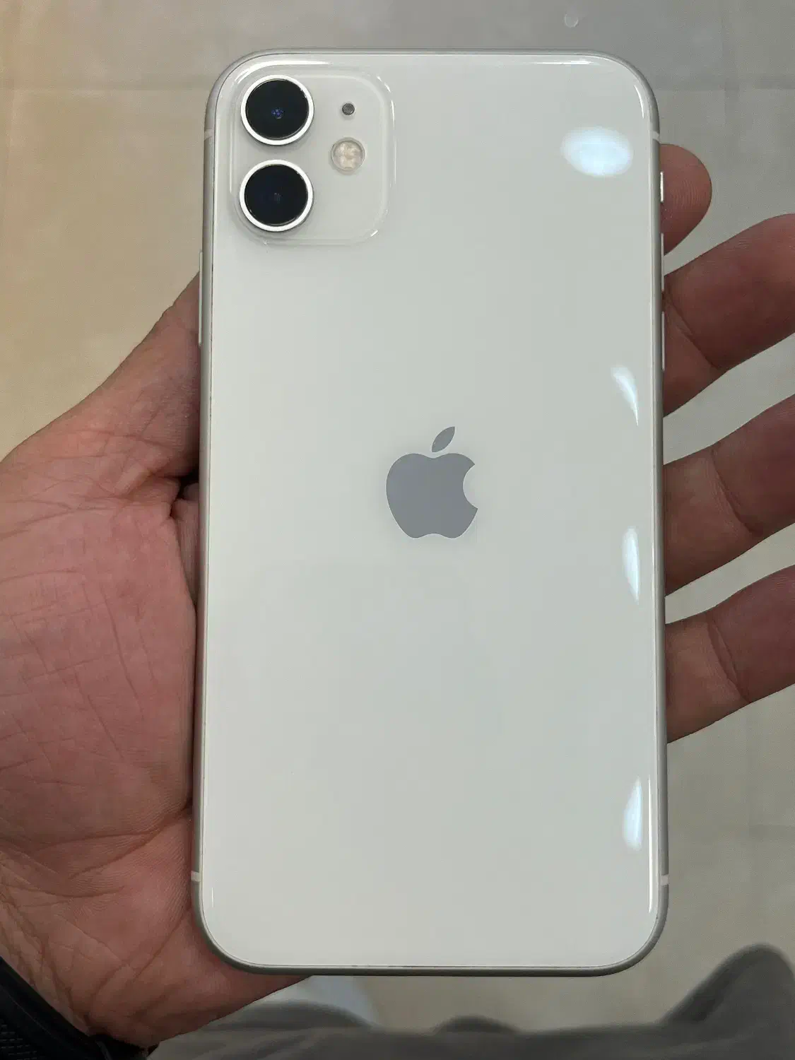 ایفون ۱۱ سفید ۱۲۸ch|موبایل|بابل, |دیوار