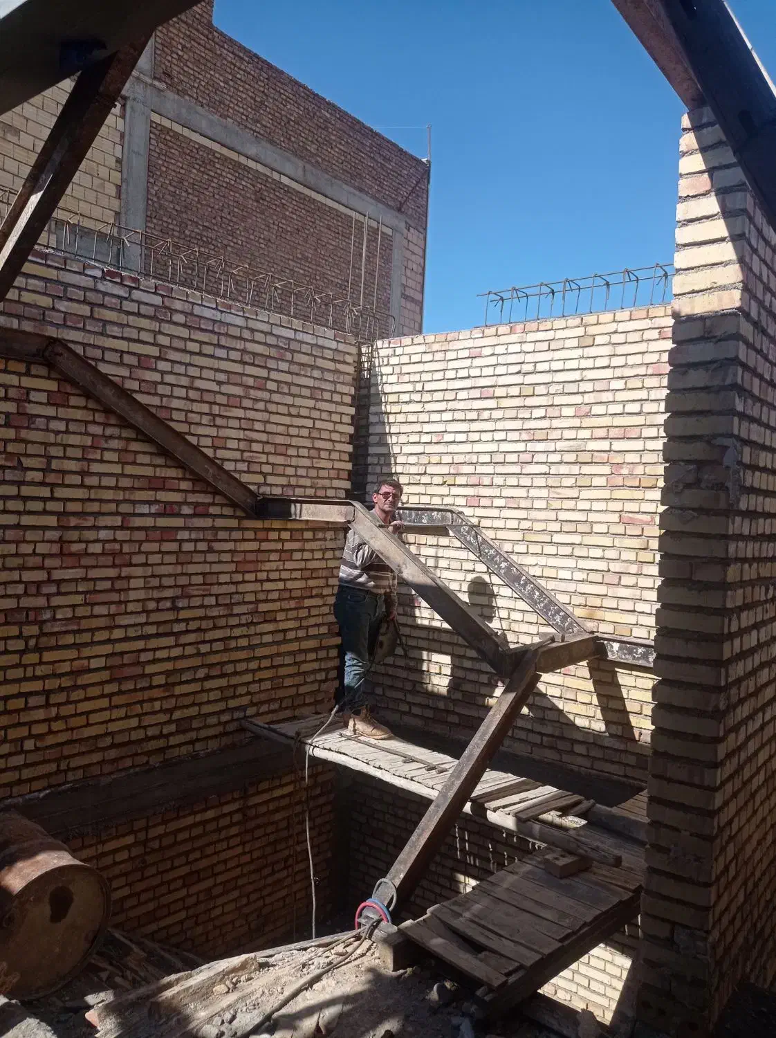 جوشکاری سیار|خدمات پیشه و مهارت|مرند, |دیوار