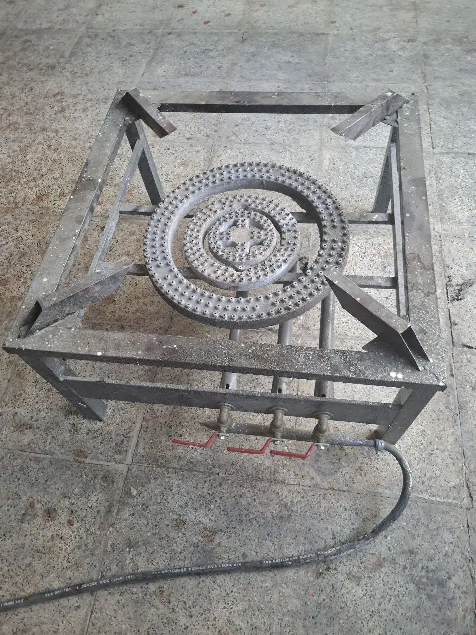 اجاق گاز ۳شعله در حدنو|اجاق گاز و لوازم برقی پخت‌وپز|سلماس, |دیوار