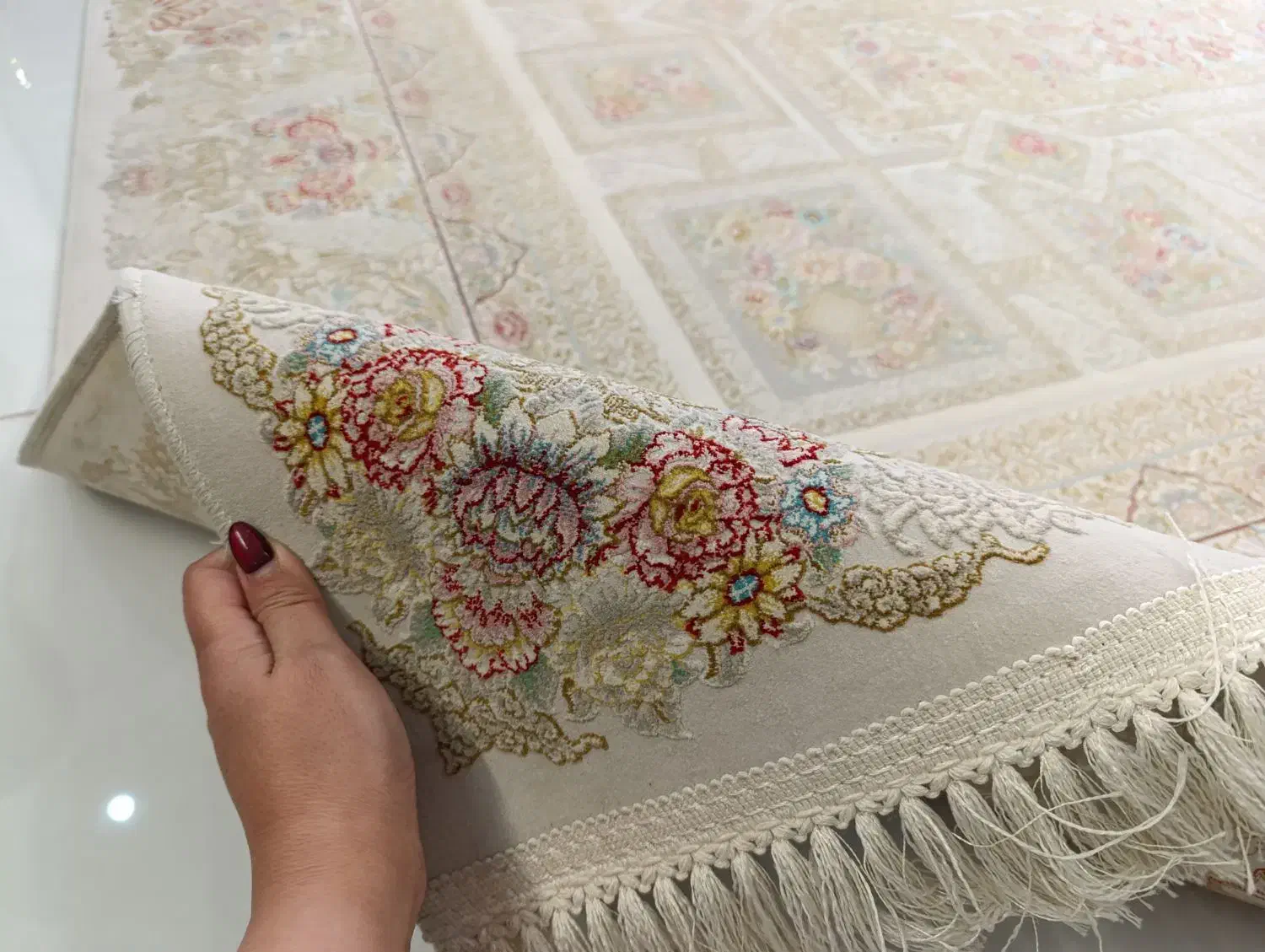 فرش 1200شانه تراکم 3600|فرش|اصفهان, ارغوانیه|دیوار