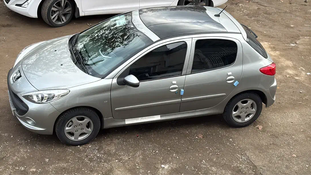 پژو 207 (TU5P) 1404 رنگ تیتانیوم برج ۸ ارتقا یافته|خودرو سواری و وانت|رشت, گلسار|دیوار