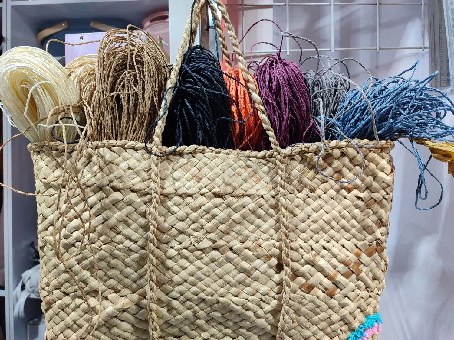 لوازم خرازی|لوازم خیاطی و بافتنی|پاکدشت, پاکدشت (مامازند)|دیوار