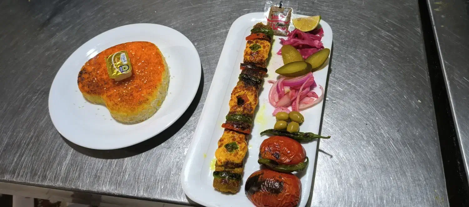 استخدام ظرفشور کارگر ساده|استخدام خدمات فروشگاه و رستوران|رباطکریم, نصیرشهر|دیوار