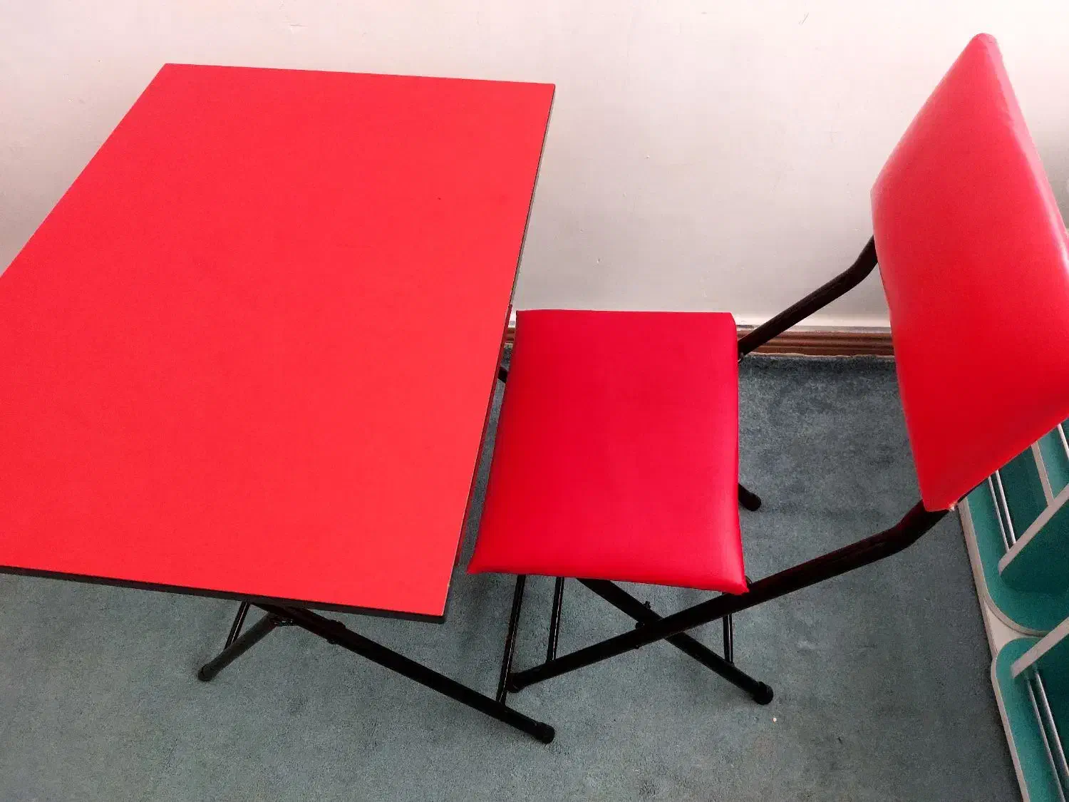 میز تحریر و میز تلویزیون|میز تحریر و کامپیوتر|قزوین, |دیوار