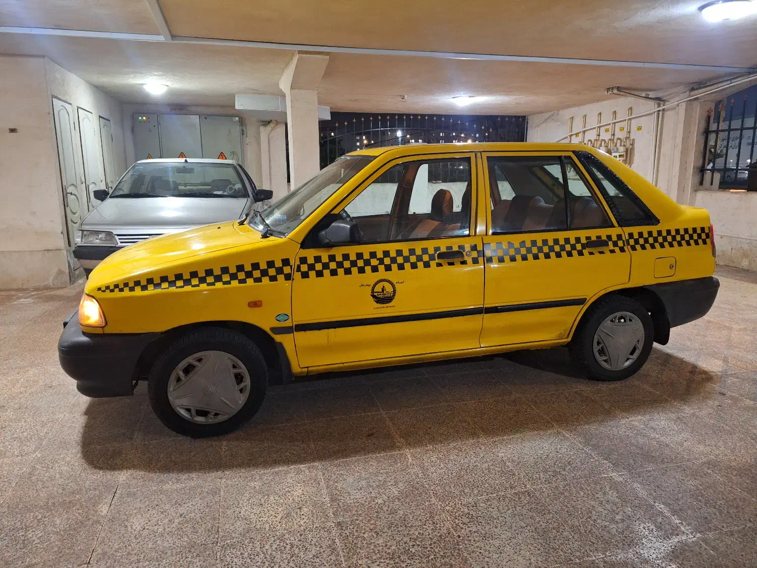 فروش تاکسی ۱۴۱ مدل ۸۶|خودرو سواری و وانت|رشت, کوی مهر|دیوار