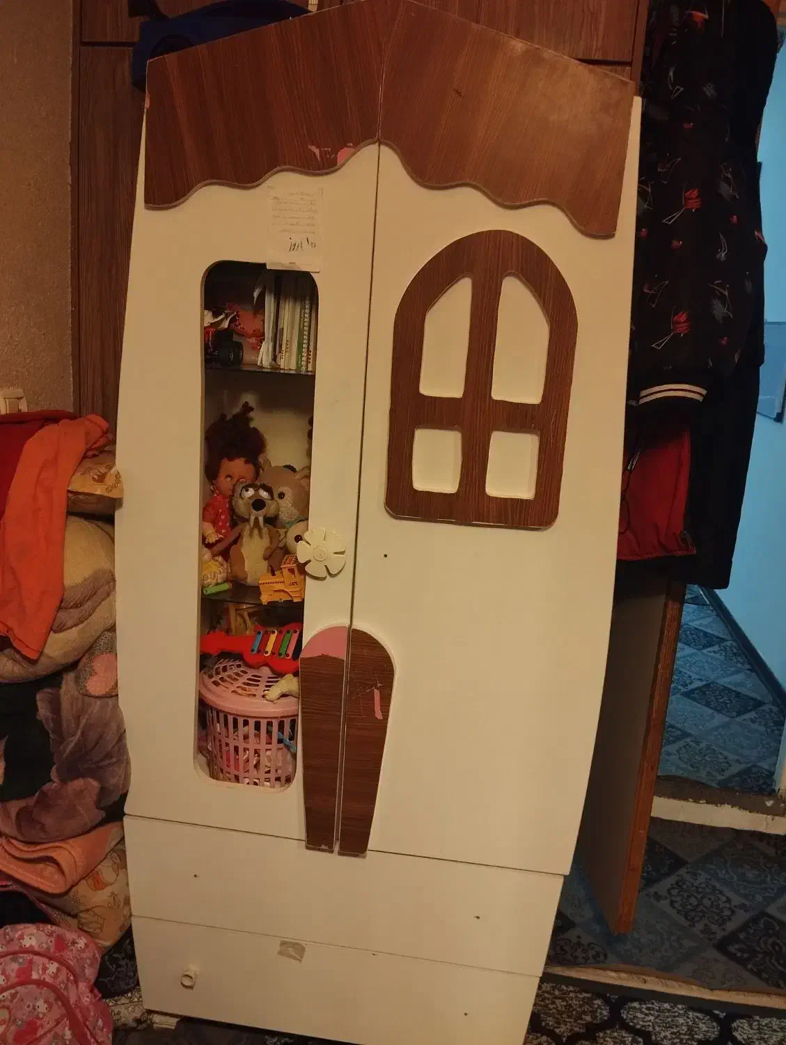 کمدبچه|اسباب و اثاث بچه|مشهد, هفت تیر (نه دره)|دیوار