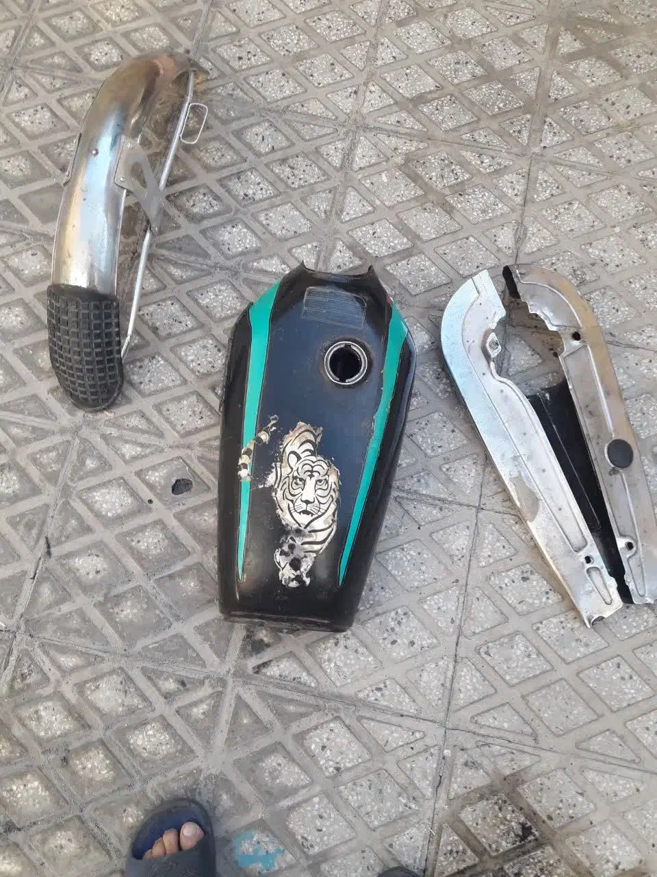 لوازم موتور هندا|قطعات یدکی و لوازم جانبی|بروجرد, |دیوار