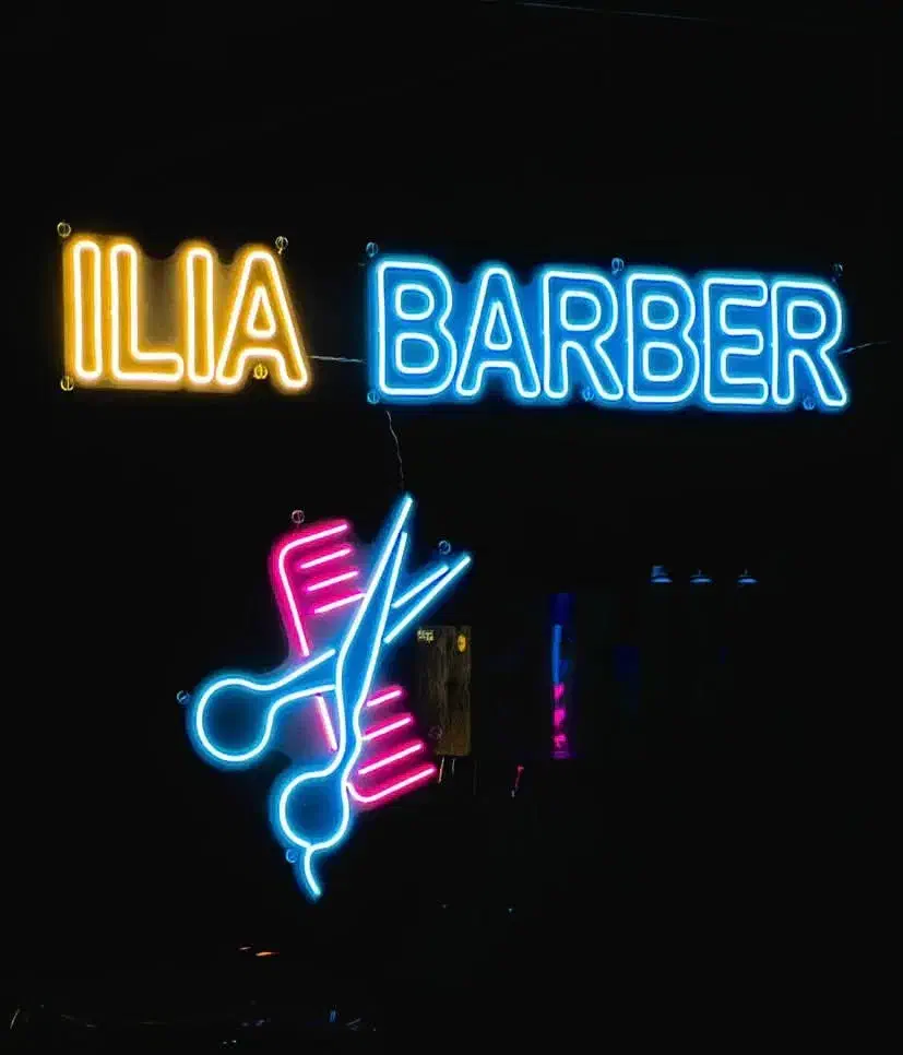 استخدام چند آرایشگر حرفه ای با درآمد عالی|استخدام درمانی، زیبایی، بهداشتی|تهران, نیروی هوایی (پیروزی)|دیوار