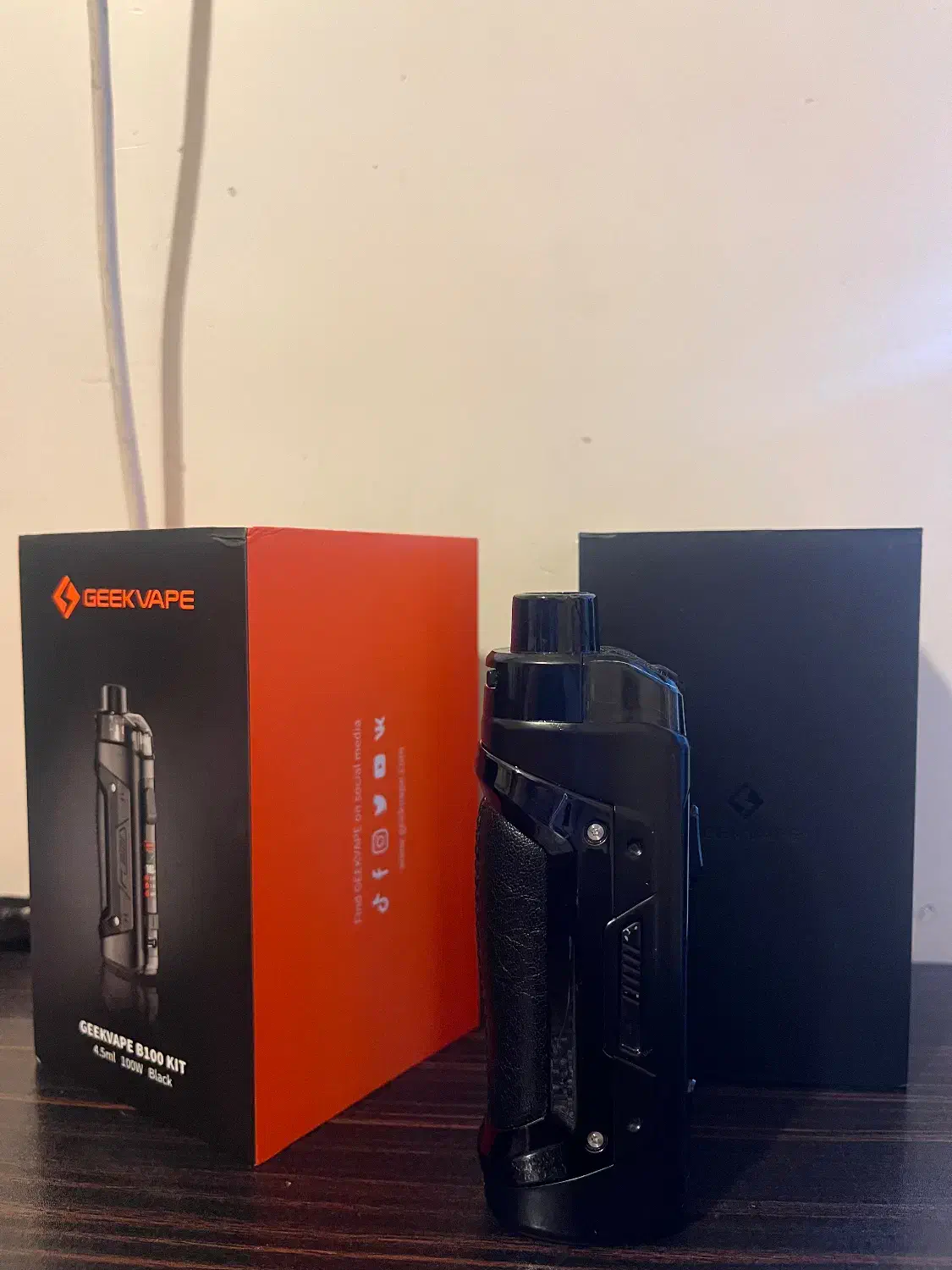 ویپ Vape|زیورآلات و اکسسوری|فولادشهر, B2|دیوار