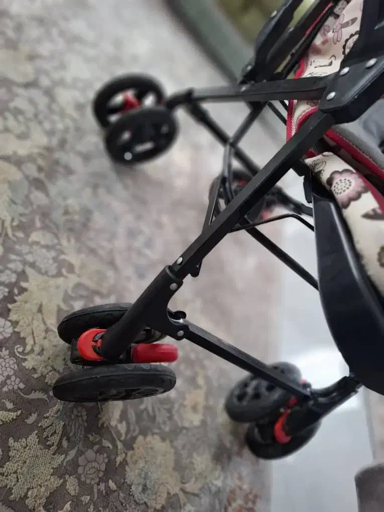 فروش کالسکه کودک|کالسکه و لوازم جانبی|چالوس, |دیوار