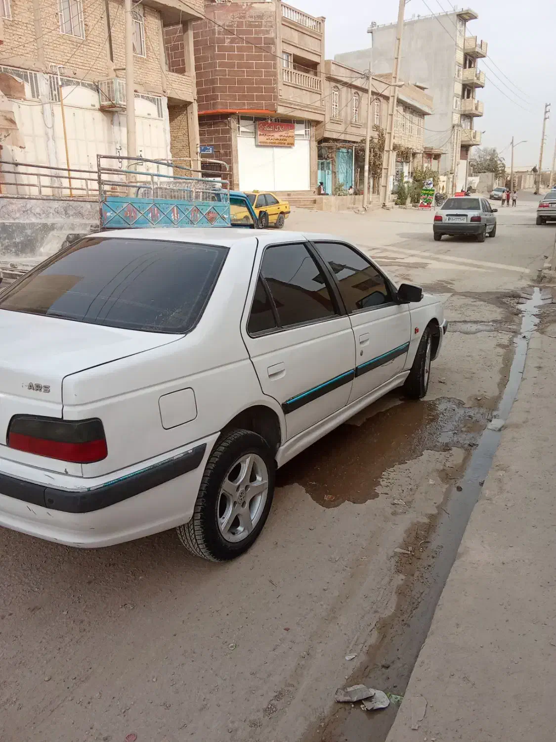 پژو پارس|خودرو سواری و وانت|شیراز, کرونی(خاتونک)|دیوار