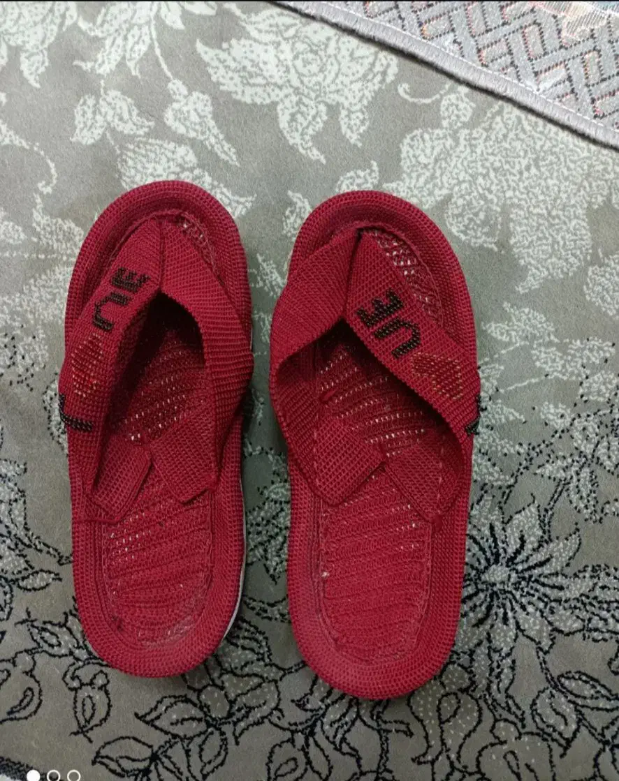 دمپایی زندان باف|کیف، کفش، کمربند|مشهد, استاد یوسفی (شهرک غرب)|دیوار