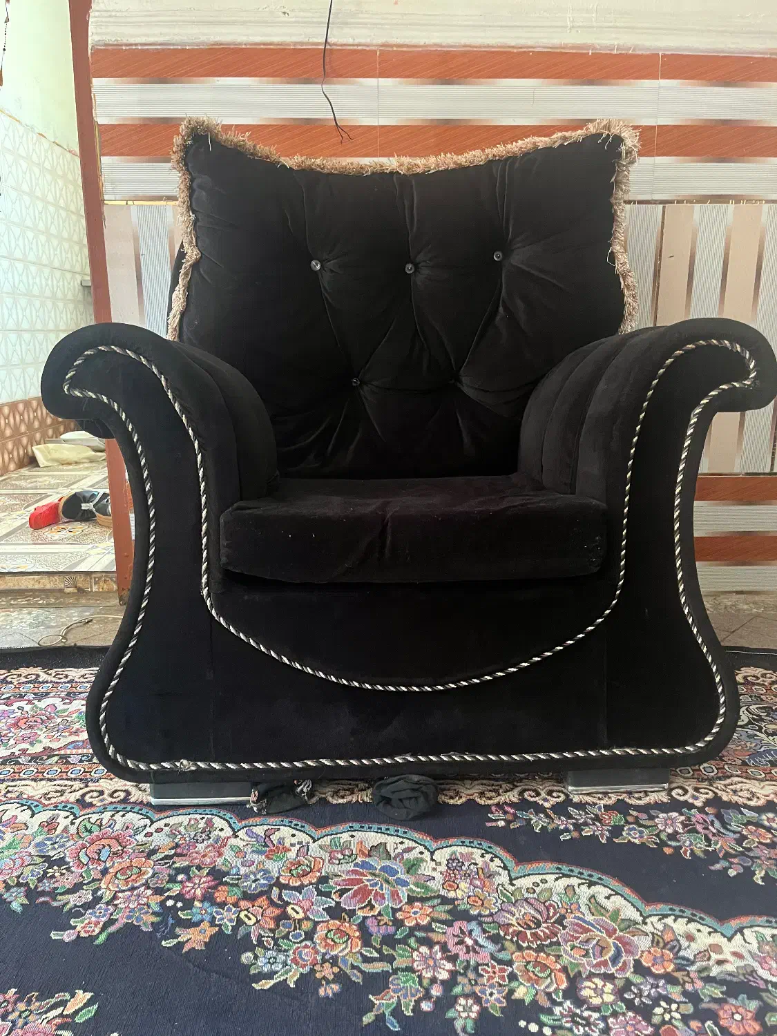 مبل زیبا و درحد نو۷نفره|مبلمان خانگی و میز عسلی|میناب, |دیوار