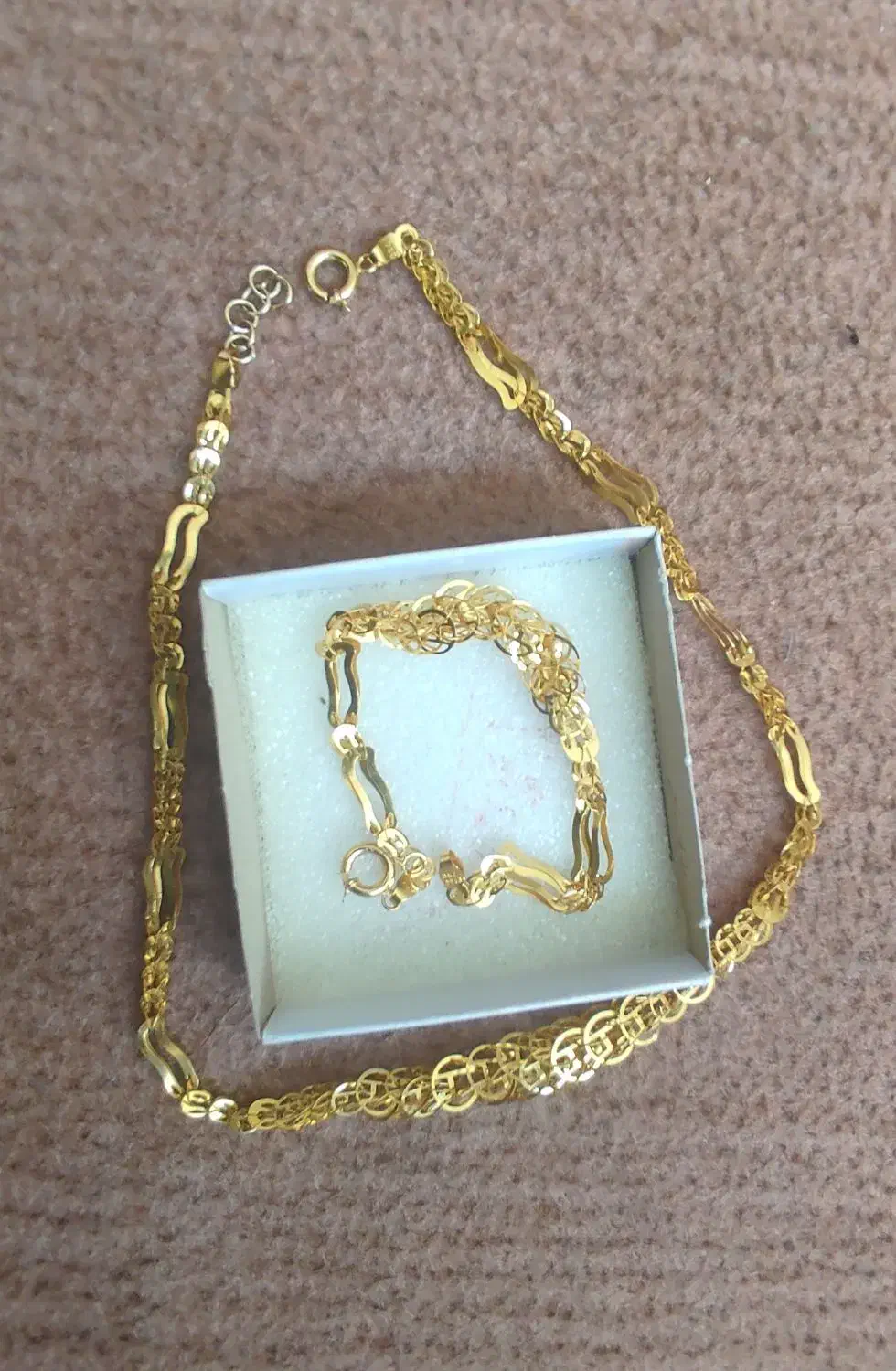 سرویس 11/33 مدال زنجیر9/74 درصد1/5 بالای تابلو|جواهرات|اصفهان, ملاصدرا|دیوار