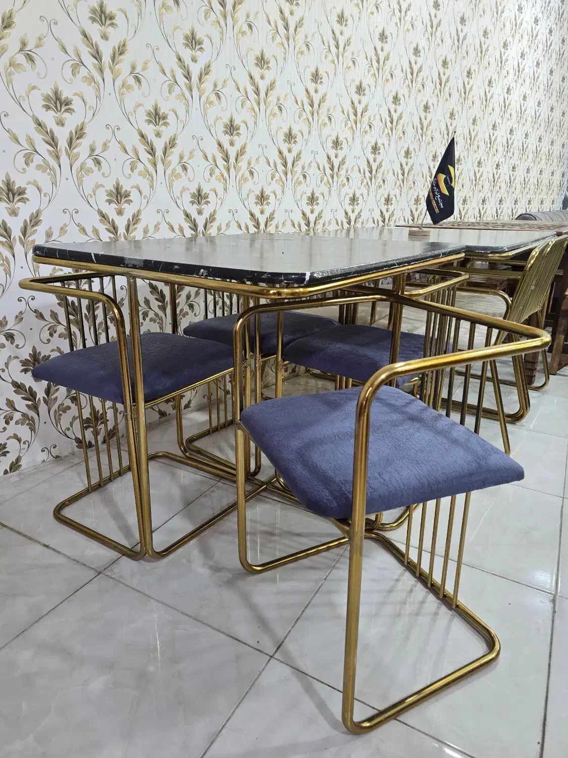 ست میز صندلی باغی ویلایی مجموعه زرکالا|میز و صندلی غذاخوری|یاسوج, |دیوار