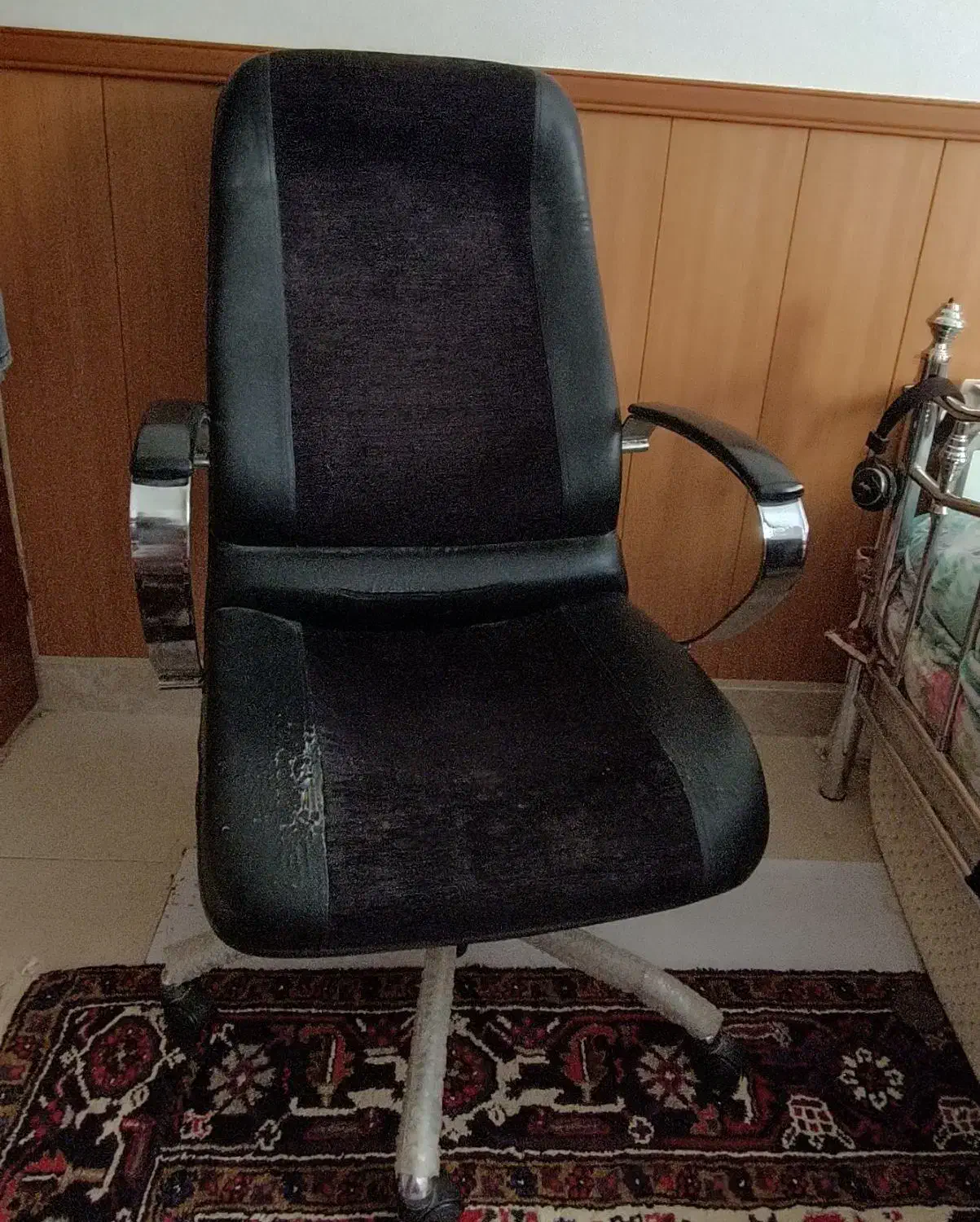 صندلی گردون و جرخشی|صندلی و نیمکت|مرند, |دیوار