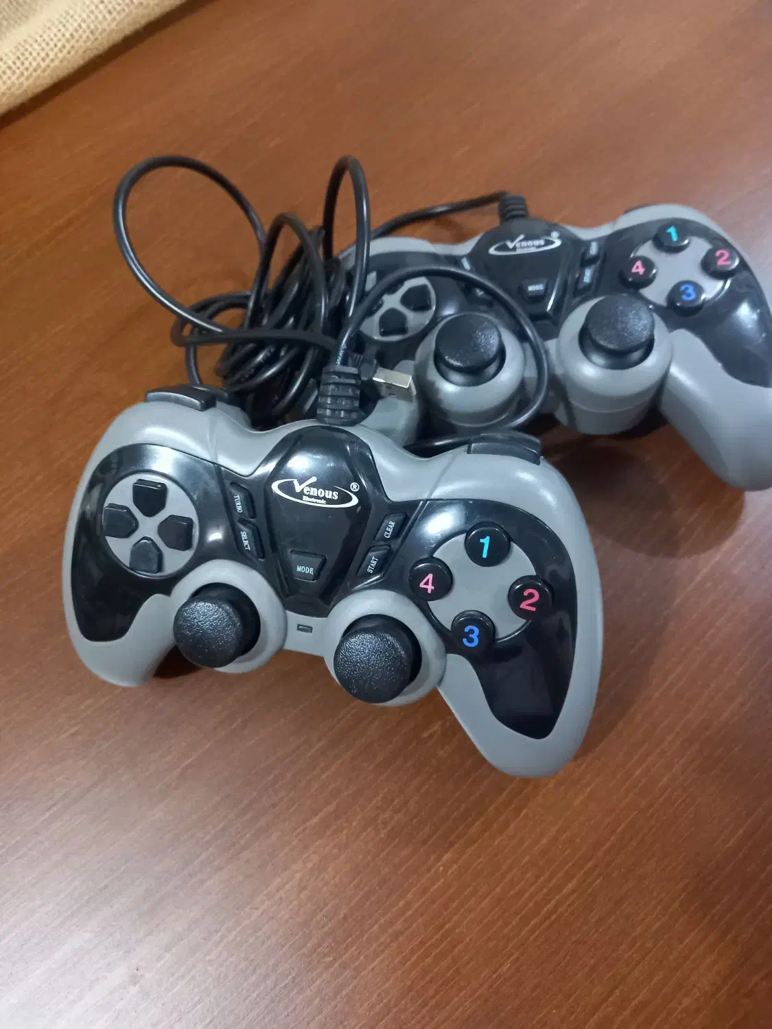 دسته بازی کامپیوتری ونوس|کنسول، بازی ویدئویی و آنلاین|لنجان, |دیوار