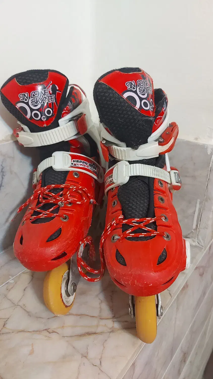 کفش اسکیت|دوچرخه، اسکیت، اسکوتر|مشهد, کوی المهدی|دیوار