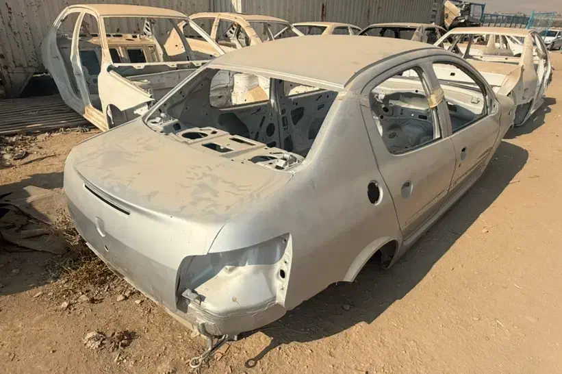 گلیر جلو رانا|قطعات یدکی و لوازم جانبی|تهران, جنت‌آباد شمالی|دیوار