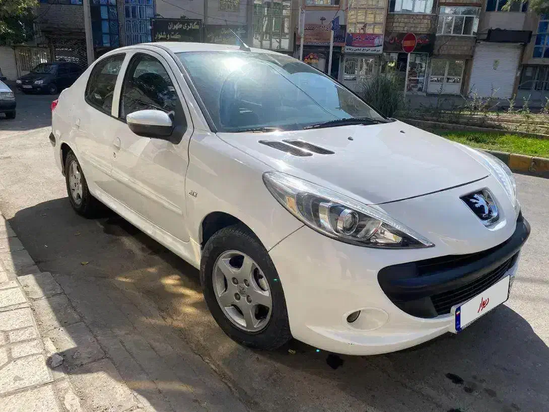 ۲۰۷ صندوقدار مدل۹۸|خودرو سواری و وانت|مشهد, دانشجو|دیوار