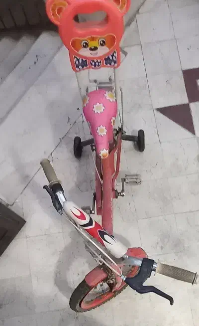 دوچرخه بچگانه سالم و خوشگل سایز ۱۶  آماده سواری|دوچرخه، اسکیت، اسکوتر|تهران, جنت‌آباد جنوبی|دیوار