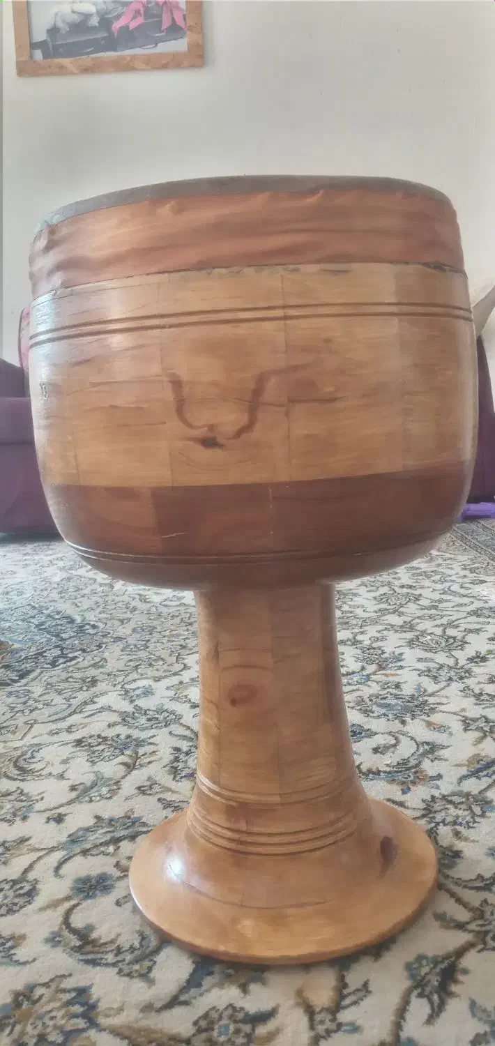 تمبک|سازهای سنتی|اصفهان, باتون|دیوار