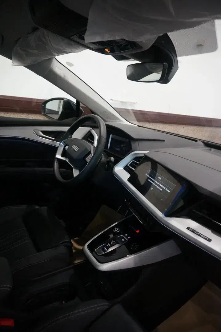 AUDI Q4 /آئودی Q4 e-tron / مدل 2025|خودرو سواری و وانت|تهران, آسمان|دیوار