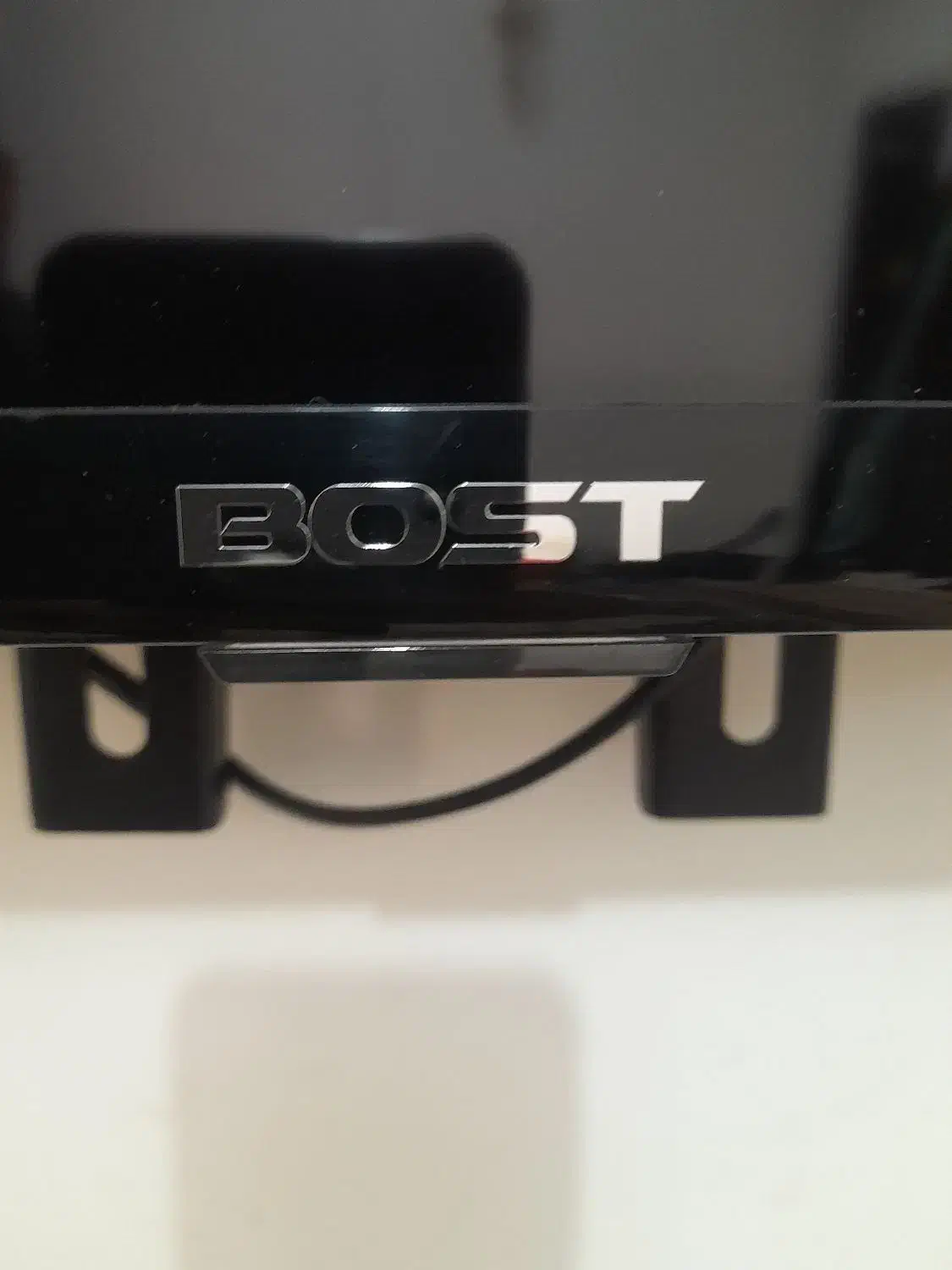 ال یی دی 32|تلویزیون و پروژکتور|محلات, |دیوار