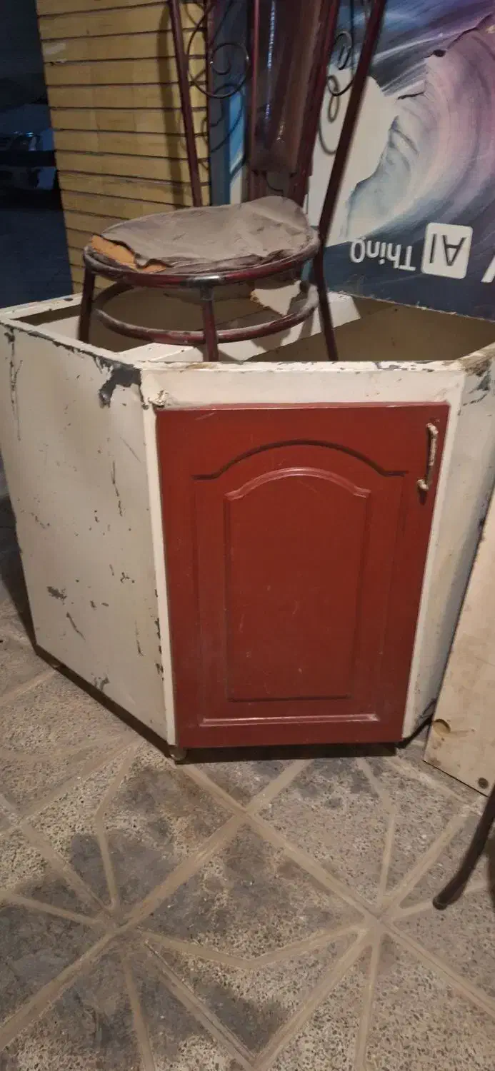 کابینت فلزی و میز پلاستیکی|مبلمان خانگی و میز عسلی|اصفهان, سپاهان‌شهر|دیوار