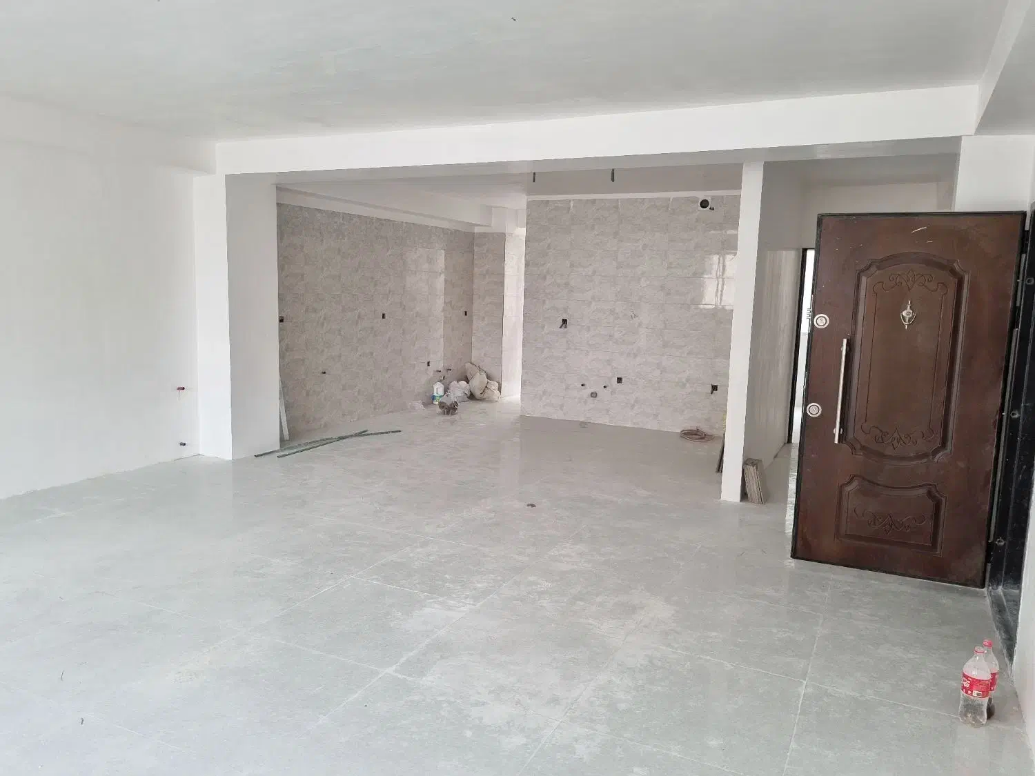 فروش واحد خشک آماده تحویل|فروش آپارتمان|میانه, |دیوار