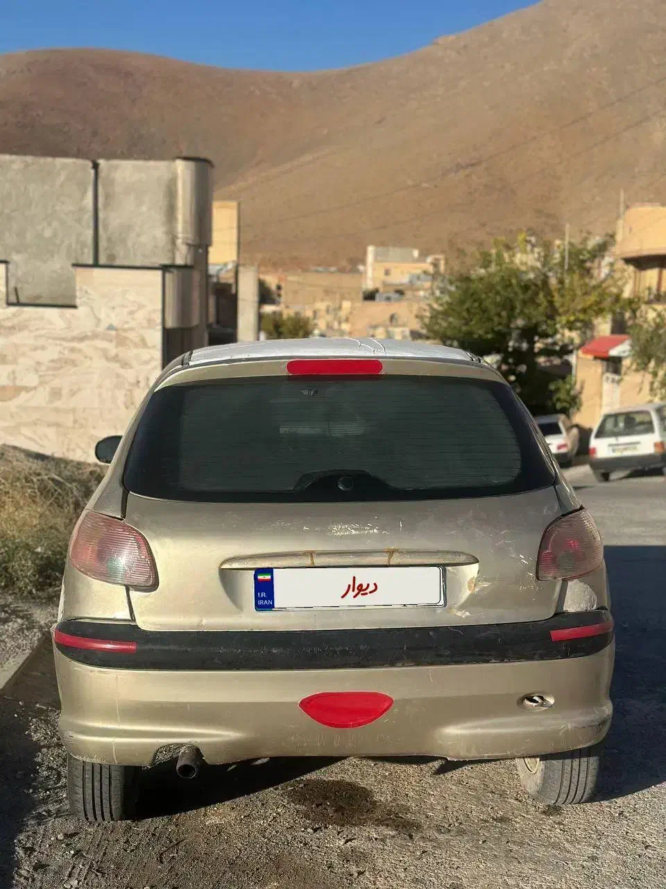 206  تیپ ۲مدل ۸۲|خودرو سواری و وانت|شهرکرد, |دیوار