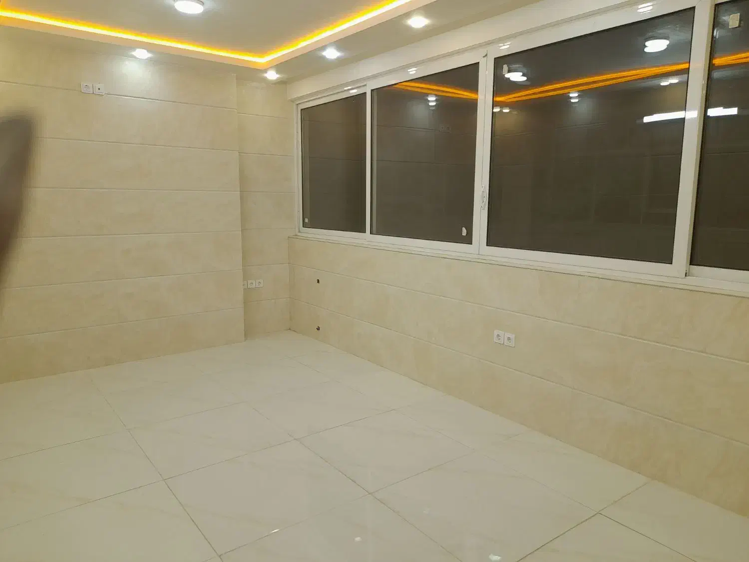 دفترکار|اجارهٔ دفتر کار، اتاق اداری، مطب|خمینی‌شهر, |دیوار