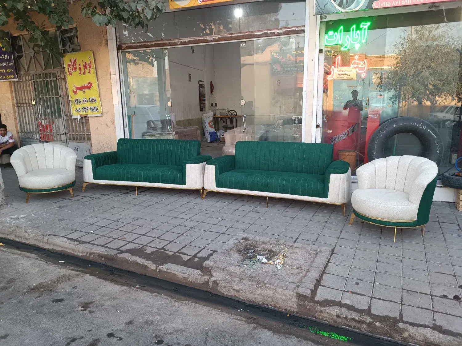 مبلمان راحتی|مبلمان خانگی و میز عسلی|مشهد, شهید معقول|دیوار